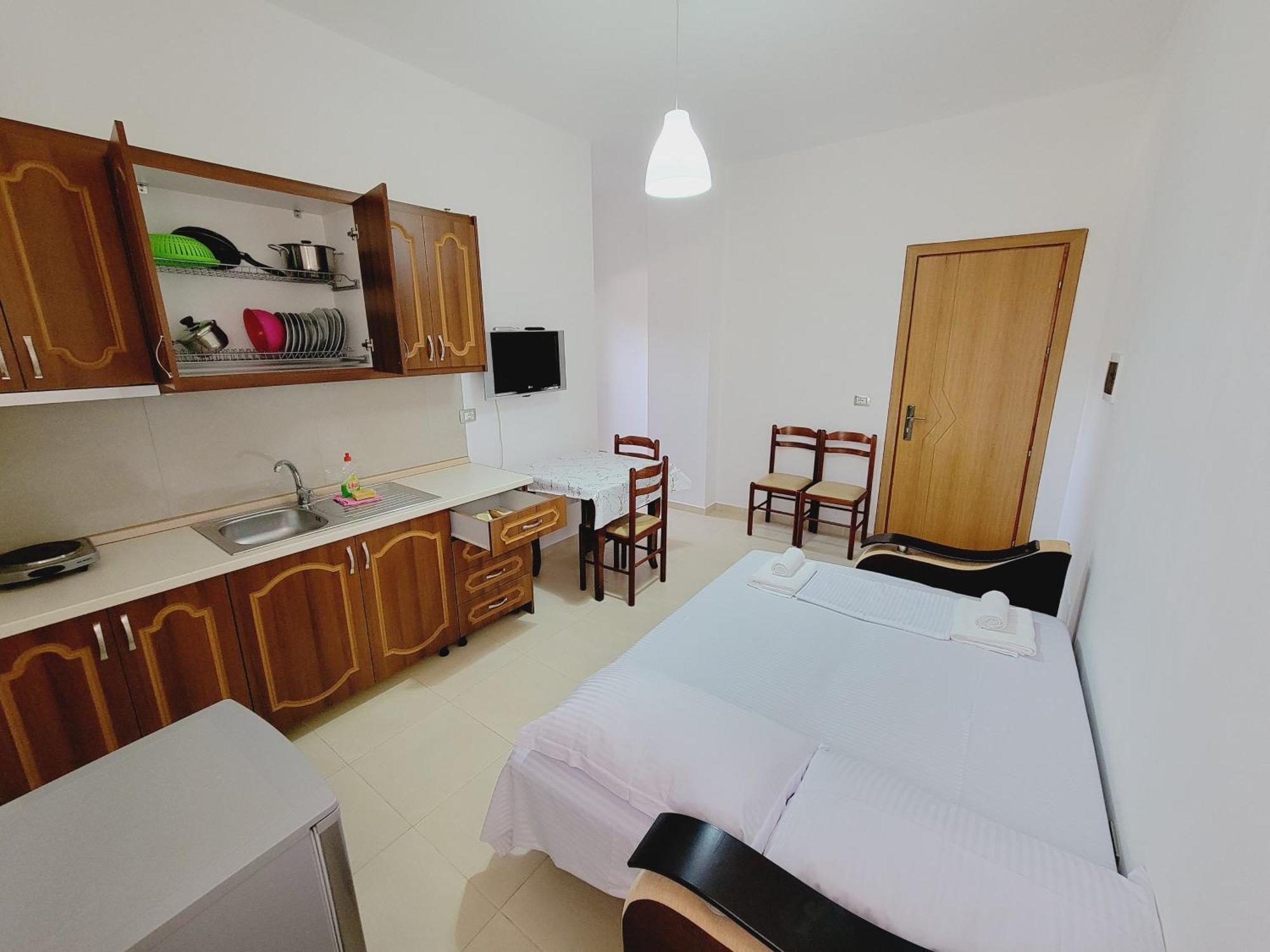 Vila Pasqyra Ksamil Esterno foto