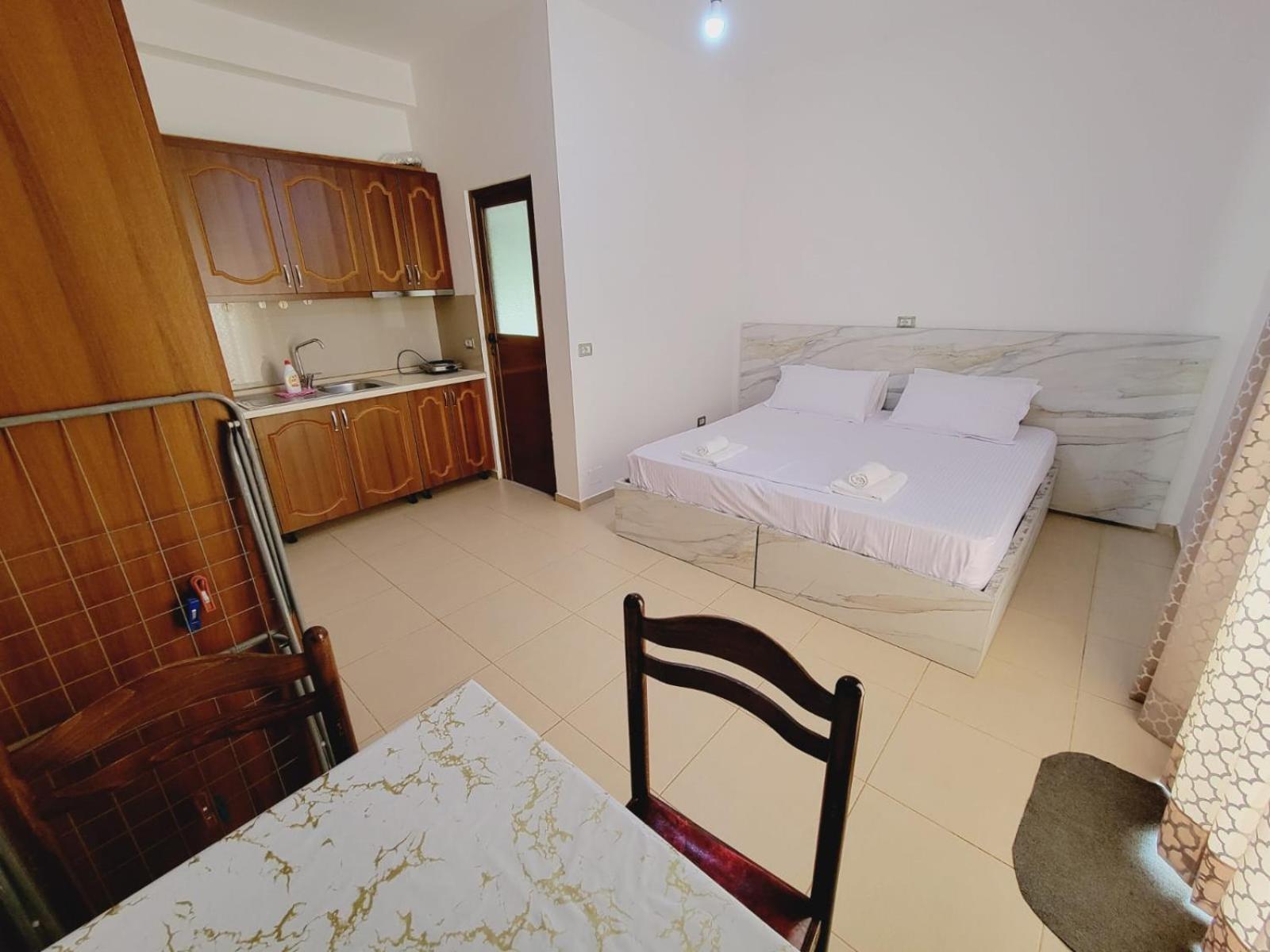 Vila Pasqyra Ksamil Esterno foto